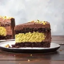 Dubai Cake