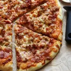 meat pizza
