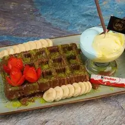 Kinder Waffle