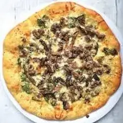 Beef Mushroom Pizza