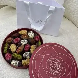 Chocolate dates