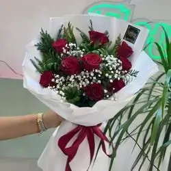Rose And Gypsophila Bouquet 