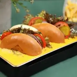 Sizzling Burger