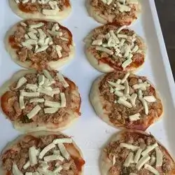 Chicken Mini Pizza