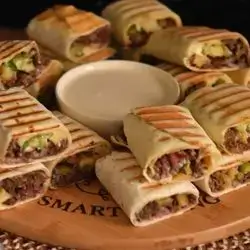Meat Shawarma Meal With Bread