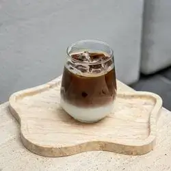 ئایس لاتێ