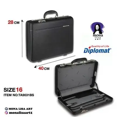 Bag Diplomat size 16