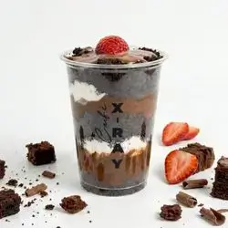X-RAY Chocolate Cake