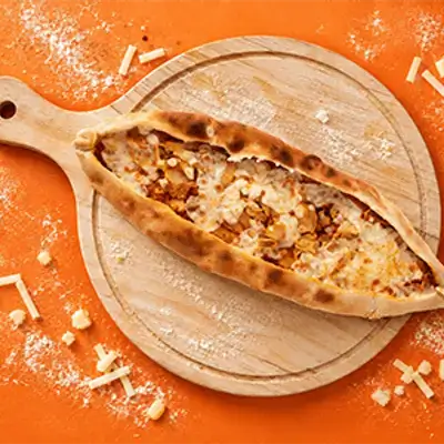 Chicken Cheese Pide