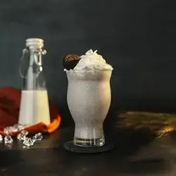 Oreo Milkshake