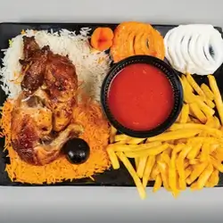 نیو مریشک لەگەڵ برنج و شلە و فینگەر