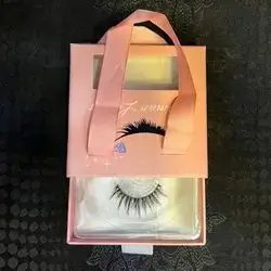 Lamar Natural Eyelashes -Va10