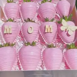 Mother's Day Strawberry Box