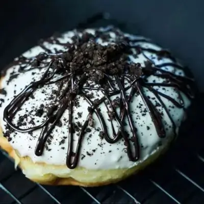 White Chocolate Custard Stuffed Donut