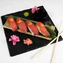 Tuna Nigiri