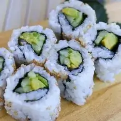 Cucumber & Avocado Sushi