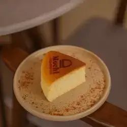 Classic Japanese Cake
