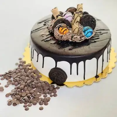 Large Cake