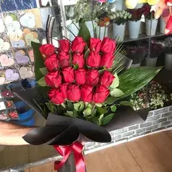 Bouquet Flowers- Red