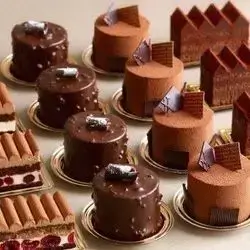 Shakarchi Mini Cake & Candle