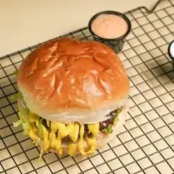 Beef Burger With Cheese