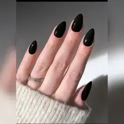 30Pcs Almond Shaped Simple & Vintage Black Solid Color Fake Nail Set