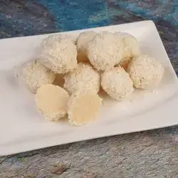 Ravello Balls