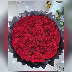 Large Natural Flower Bouquet – 500 Flowers