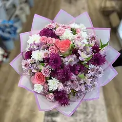 White and Pink Mixed Flower Bouquet