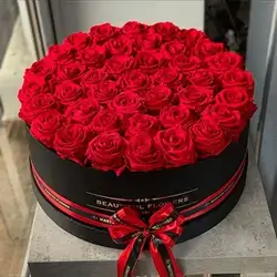Red Flower Box 50 Flowers