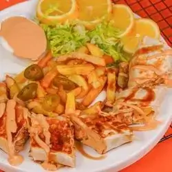 Chicken Shawarma Saj Meal