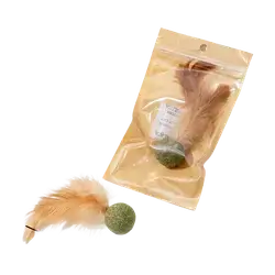 E561 catnip toy with a feathers.
