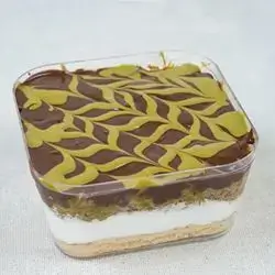 Dubai Cake