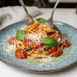 Tomato spaghetti with extra cheese 