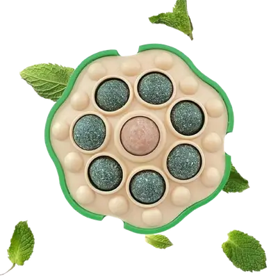 E491 Catnip ball for cats.