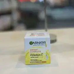 GARNIER SKIN NATURALS Vitamin C Serum Cream BRIGHT COMPLETE
