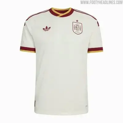 Spain National Team Away Kit – World Cup 2026 Model (T-Shirt) -M
