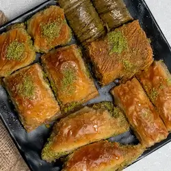 Mixed Baklava - 1 Kg