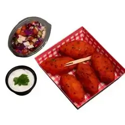 Kibbeh Cheese and Zaatar Box, 5 pieces