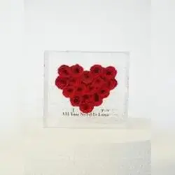 30 Everlasting Flowers Heart Glass Box