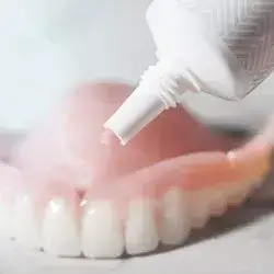 Dental Adhesive Cream Paste Fixative