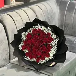 Red Rose & Gypsophila Bouquet