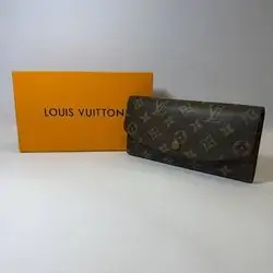 Louis vuitton monogram wallet