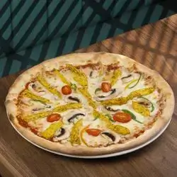 Curry Chicken Pizza