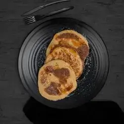 Banana Oatmeal Pancake - 311 Calories.