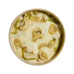 Pasta with Béchamel, Chicken, Vegetables & Mushrooms
