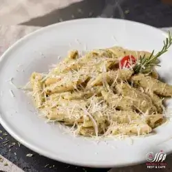 Penne Alfredo