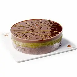 Dubai Chocolate Cake