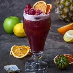 Berries Iced Tea