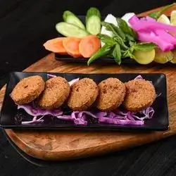 Falafel Plate 6 Pieces